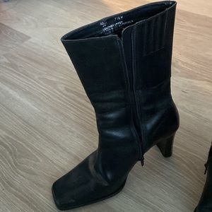 Vintage Wesley & Co. booties